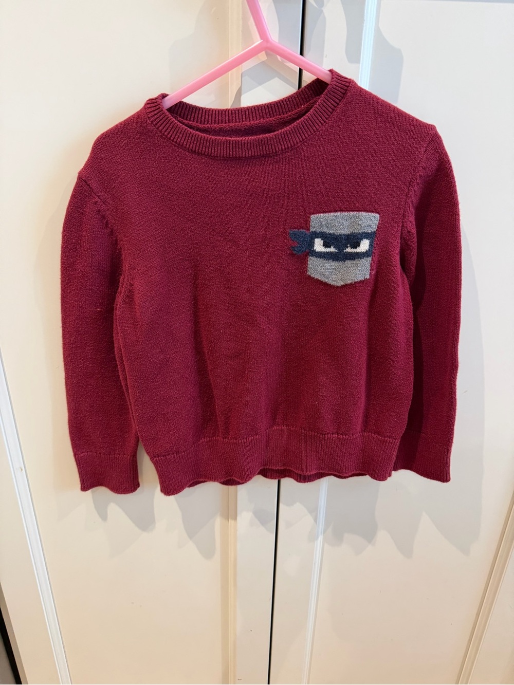 OshKosh B'gosh Kids Maroon Sweater with ninja Pocket 3t